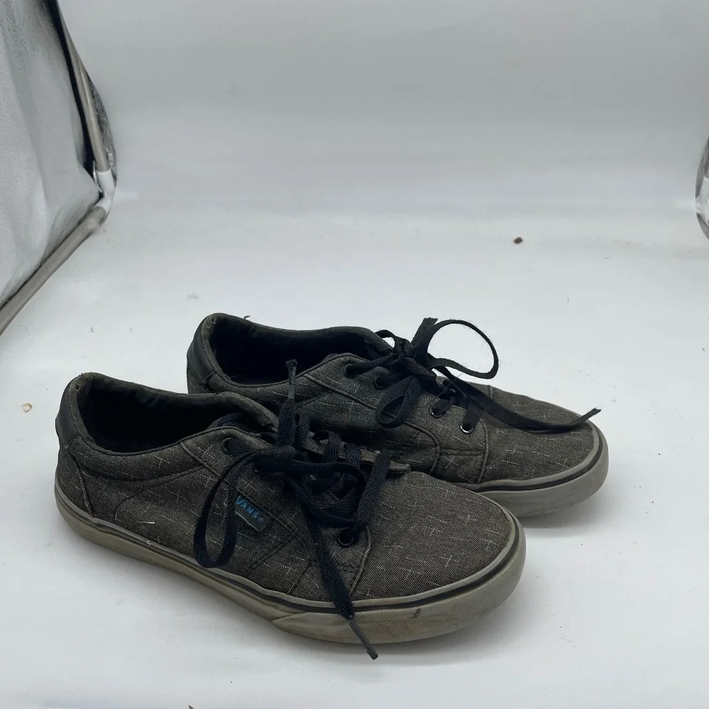 Vans Low Top Sneakers Dark Grey Textured Textile Skate Shoes Youth Size‎ 6